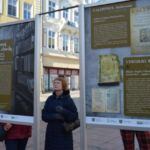 Wernisaż wystawy plenerowej "Zatrzymaj się na chwilę - Starodruki w zbiorach PBW w Opolu"