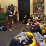 Warsztaty ,,Jak ocalić skrzydła i być sobą?" prowadzone przez Justynę Jurasz