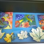 obrazy i misy w kształcie liści