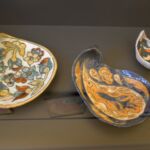 Kolorowe patery z gliny