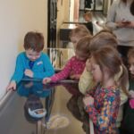 Zdjęcia z zajęć prowadzonych przez Justynę Jurasz