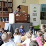 Spektakl ,,Walizki z różnych stron świata"- Marek żyła